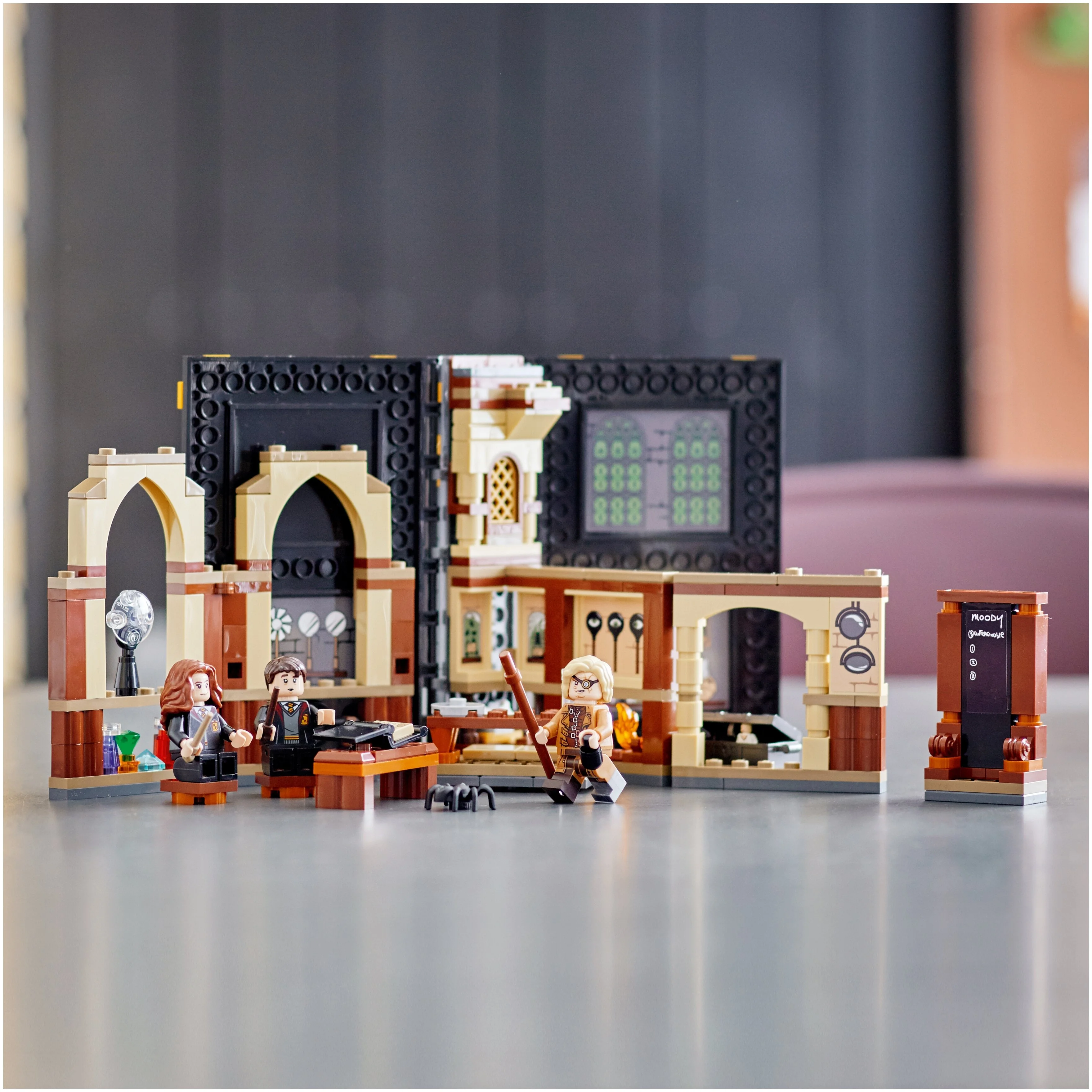 Конструктор LEGO 76397 Учёба в Хогвартсе: Урок защиты Harry Potter Казахстан