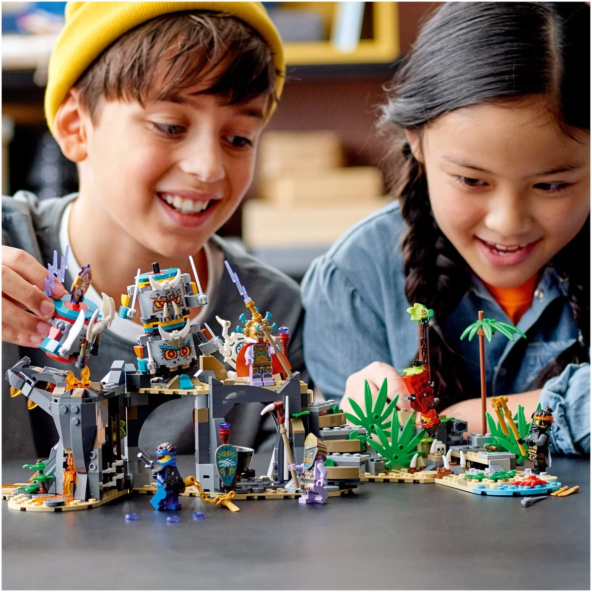 Конструктор LEGO 71747 Ниндзяго Деревня Хранителей Казахстан
