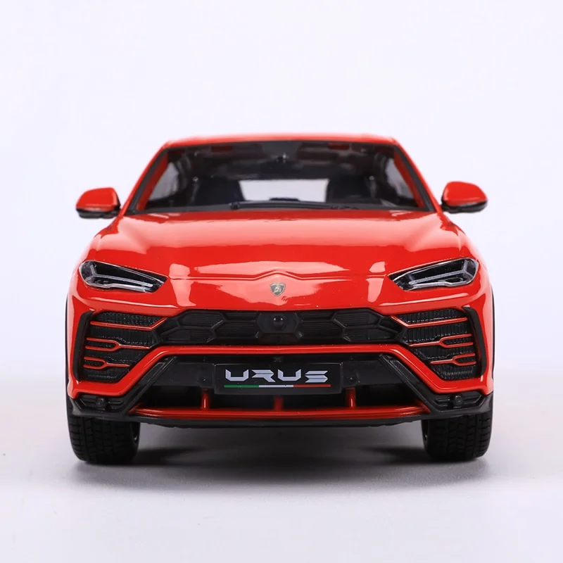 Фотография Машинка Maisto 1:25 Lamborghini Urus 31519