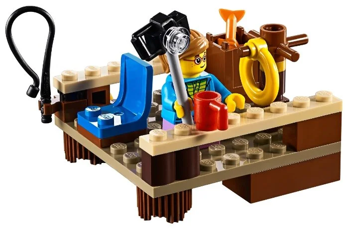 Конструктор LEGO Плавучий дом Creator 31093 Казахстан