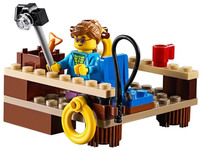 Конструктор LEGO Плавучий дом Creator 31093 Казахстан