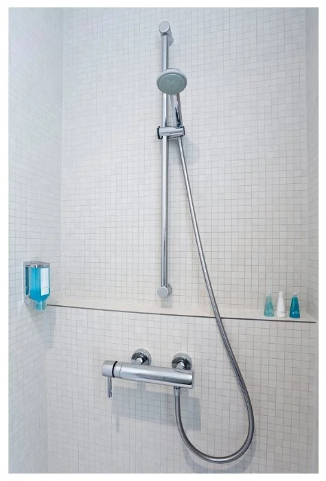 Картинка Смеситель GROHE Essence 33636000