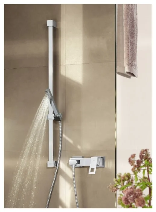 Цена Смеситель GROHE Eurocube 23145000