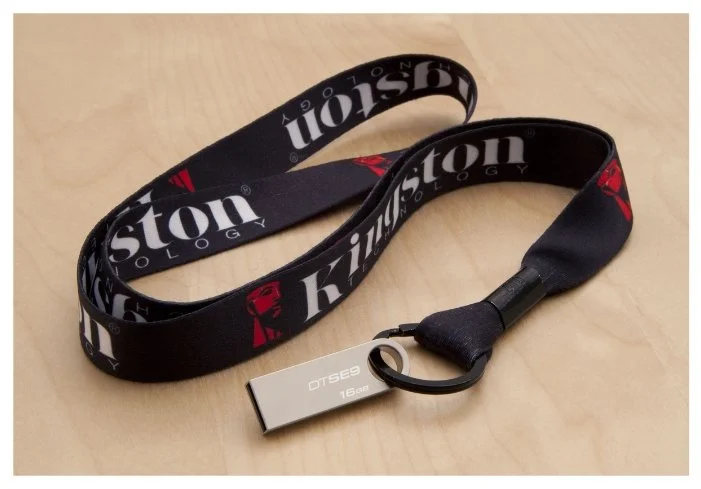 Картинка USB накопитель KINGSTON DTSE9H/16Gb USB 2.0 (198256)