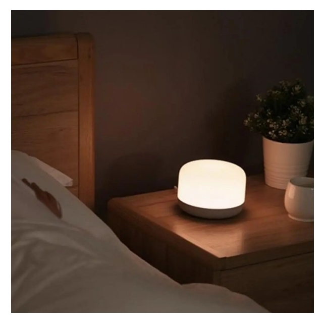 Картинка Лампа прикроватная XIAOMI Yeelight Bedside Lamp D2