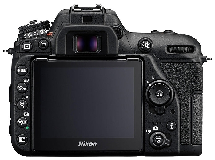 Картинка Зеркальная фотокамера NIKON D7500 Kit 18-140VR