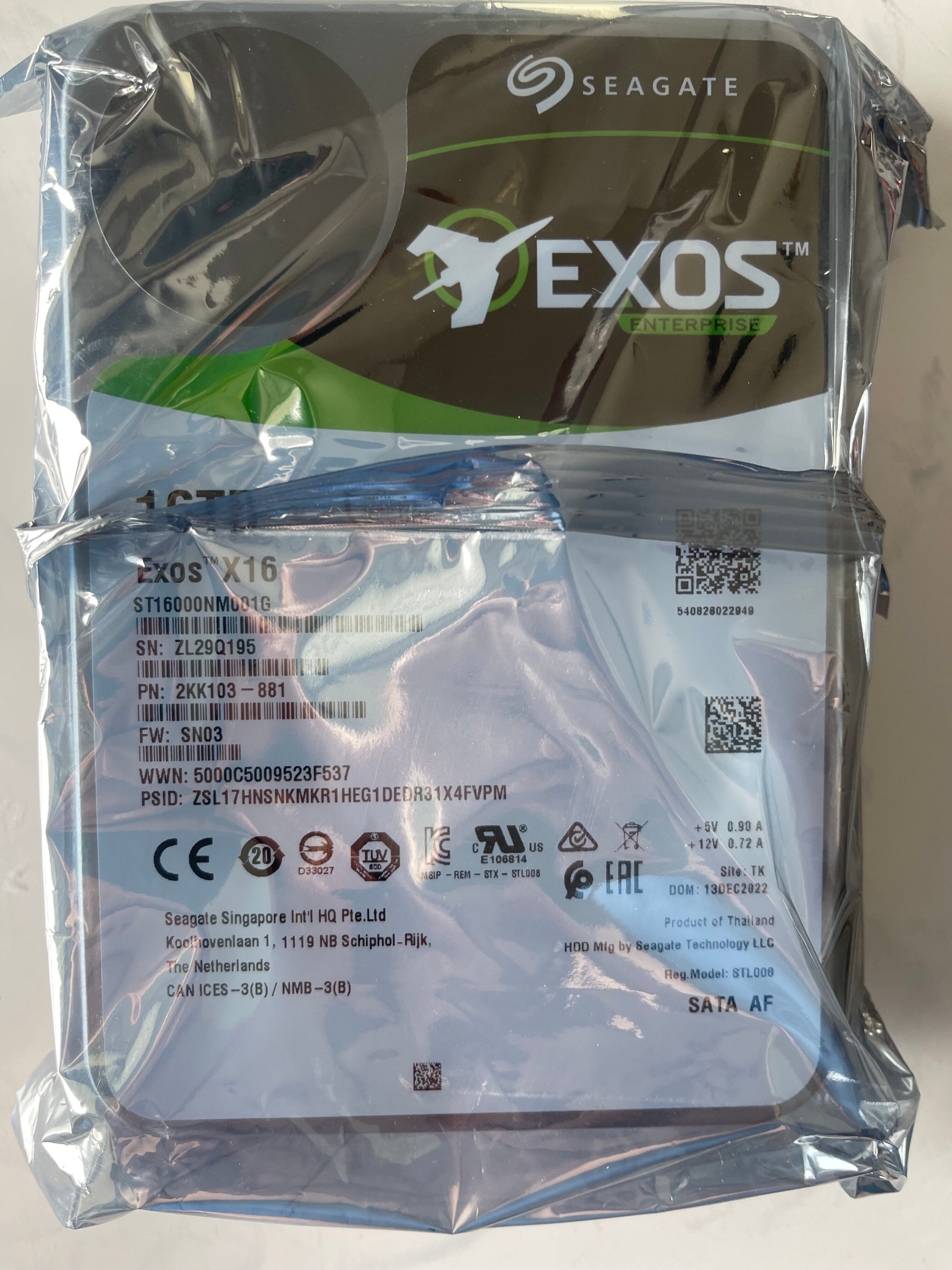 Купить Жесткий диск HDD SEAGATE Exos X18 ST16000NM000J 16TB 256MB