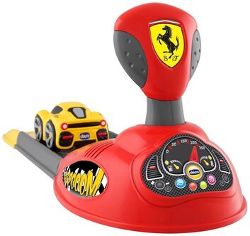 Фото Игровой набор CHICCO Ferrari Launcher (пусковая установка+машинка) 2г+ 00009565000000