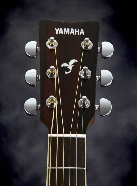 Купить Гитара электроакустическая YAMAHA FGX820C NT