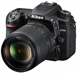 Зеркальная фотокамера NIKON D7500 + 18-140 VR