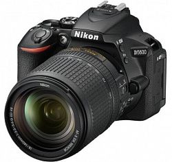 Зеркальная фотокамера NIKON D5600 18-140 VR Kit
